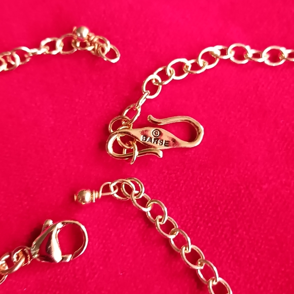 Barse necklace and bracelet - Picture 2 of 3